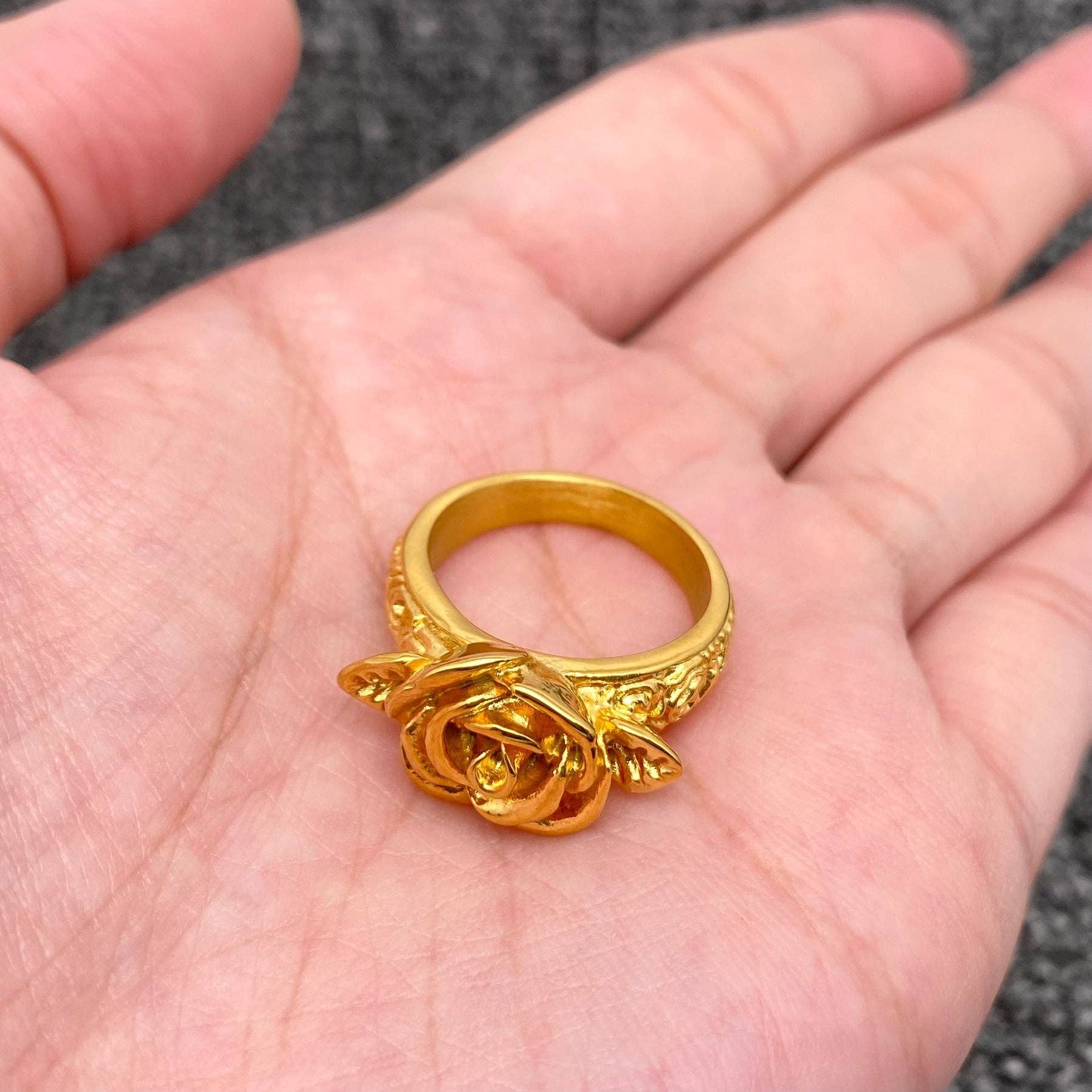 Vintage 18K Gold Plated Stainless Steel Rose Ring - FGS