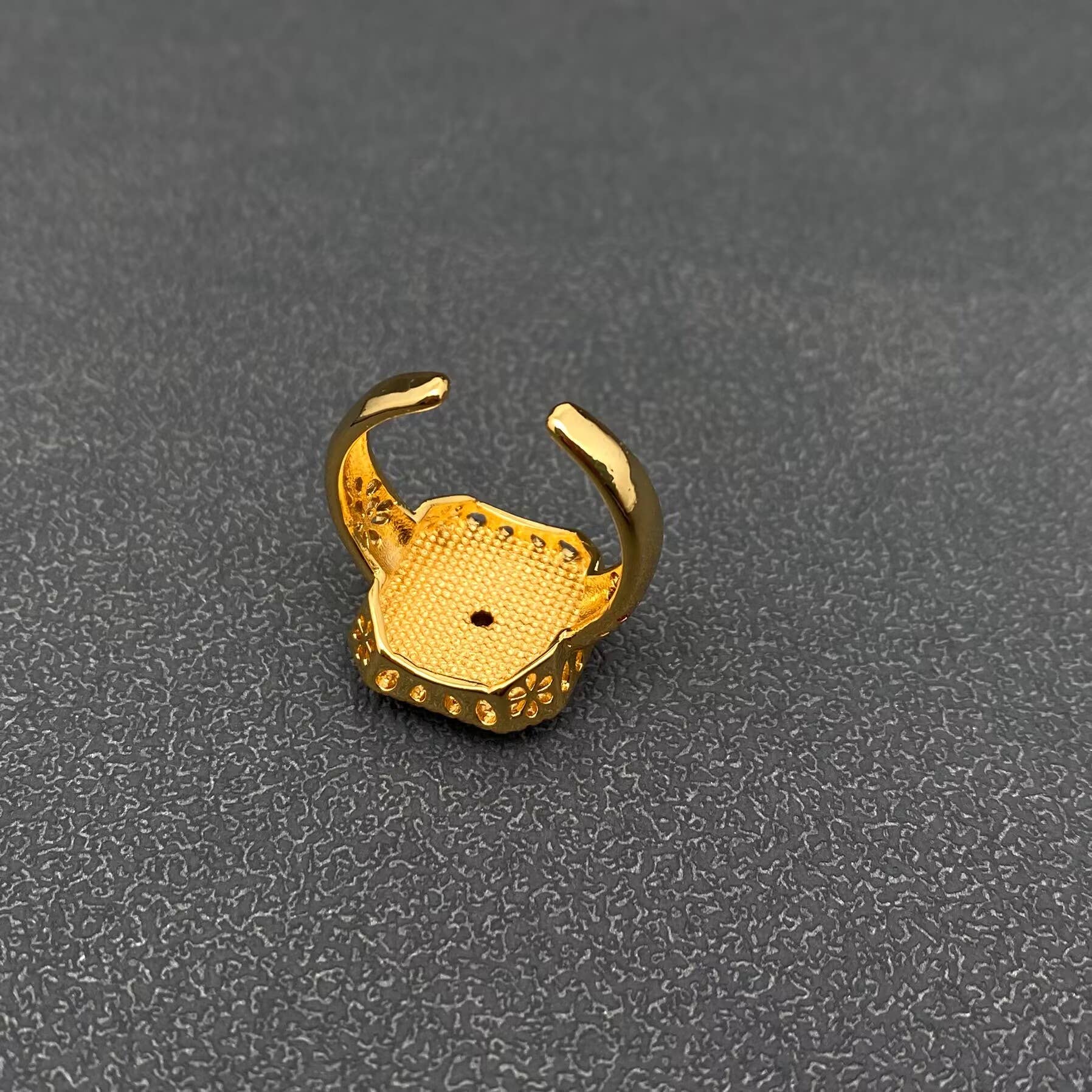 Vintage Pearl Flower Enamel 18K Gold-plated Square Ring