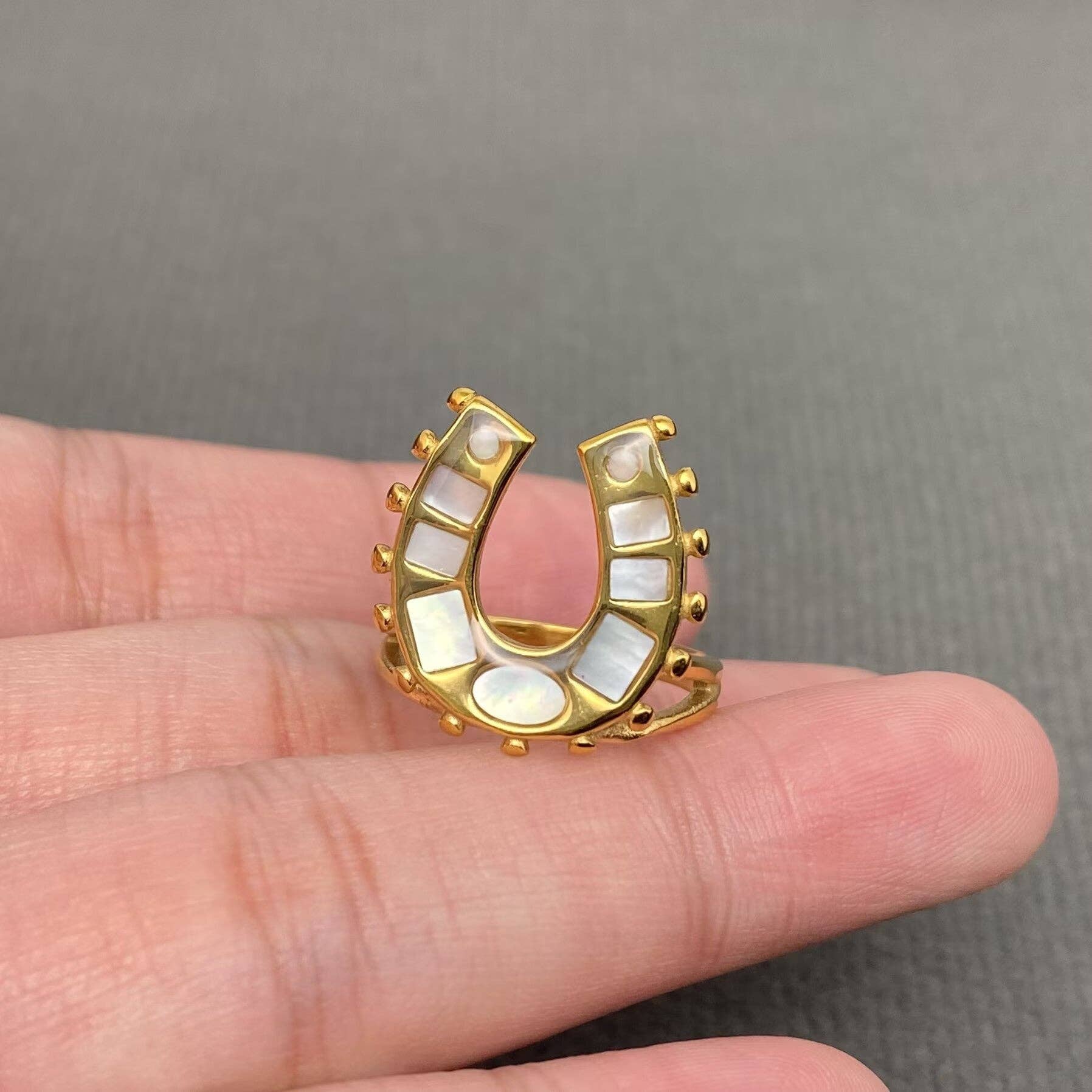 Shell Inlaid Horseshoe Shape 18K Golden S.Steel Ring - FGS