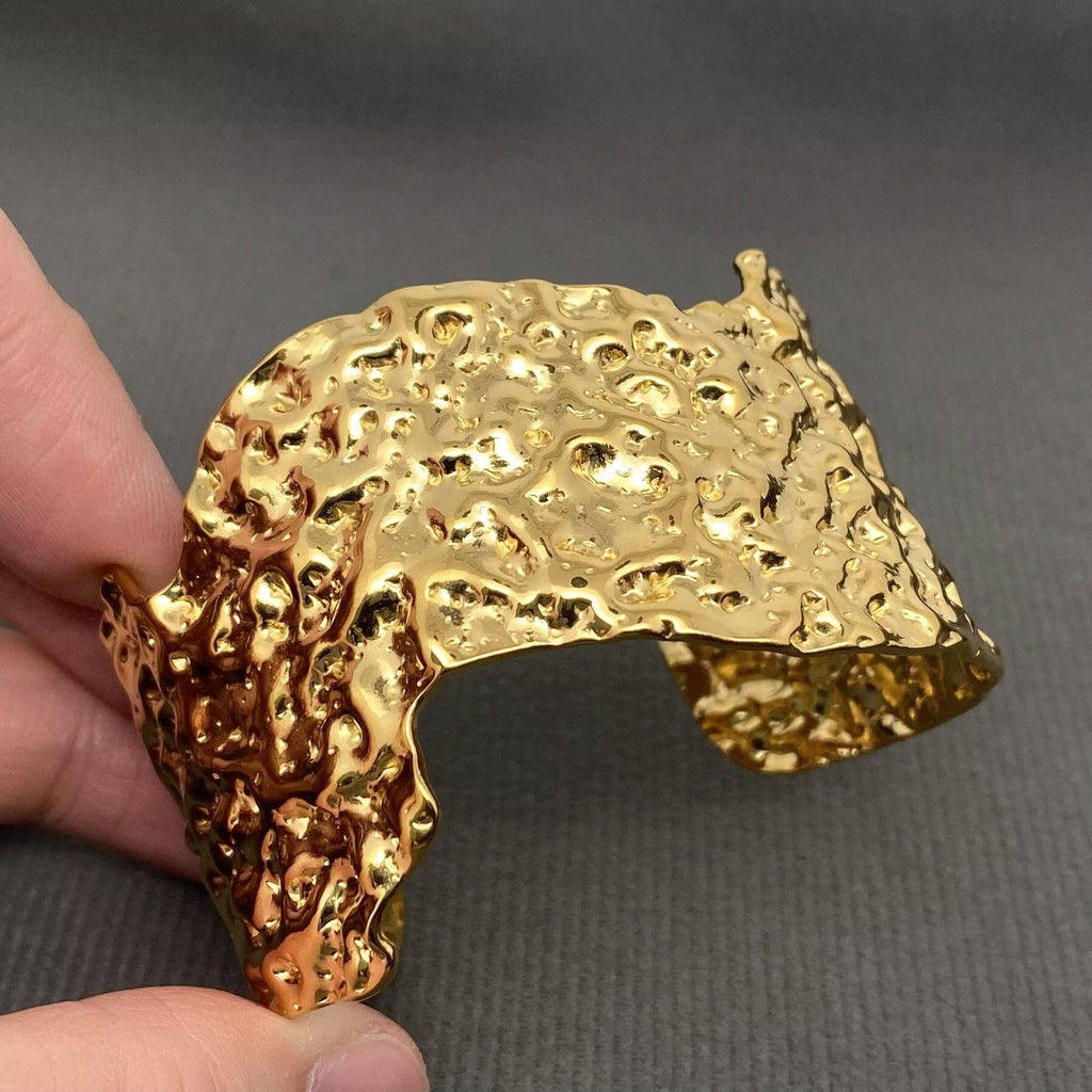 Irregular Hammered texture 18K Golden S.Steel Wide Cuff -FGS