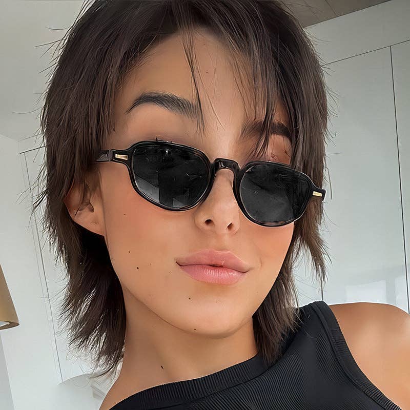 Retro Cat Eye Sunglasses for Women with Stylish Mini Frames