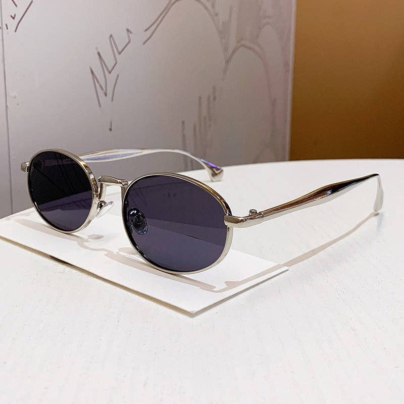 Trendy Oval Metal Frame Sunglasses for Men