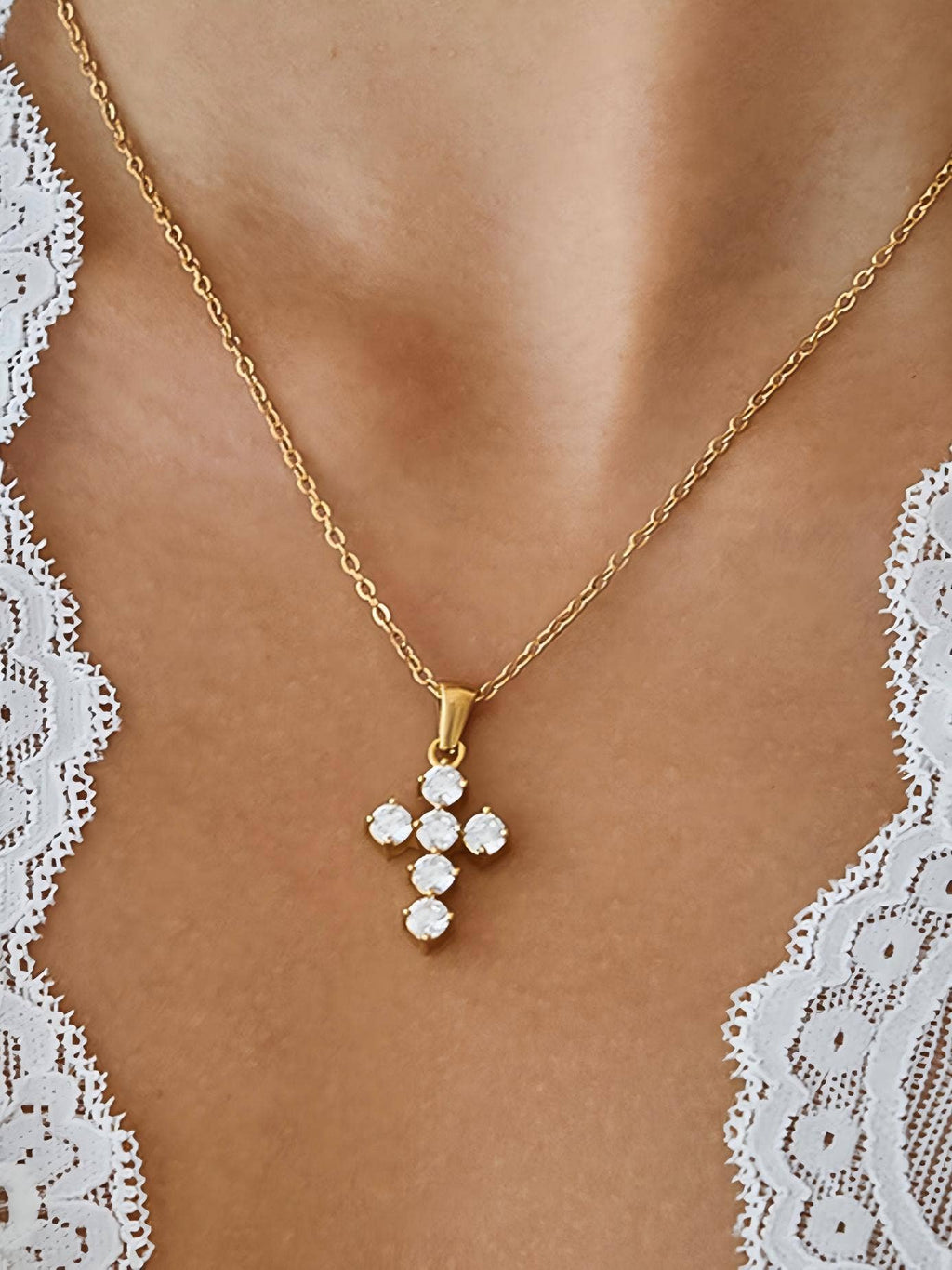 Raimon 18K Gold Non-Tarnish Dainty Cross Necklace