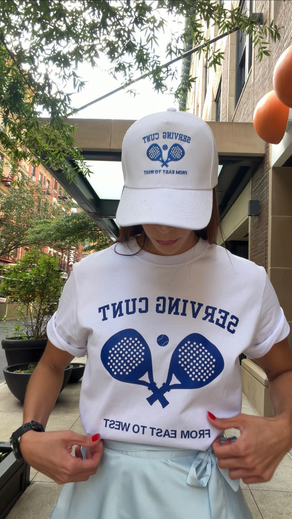 Serving Cunt Padel