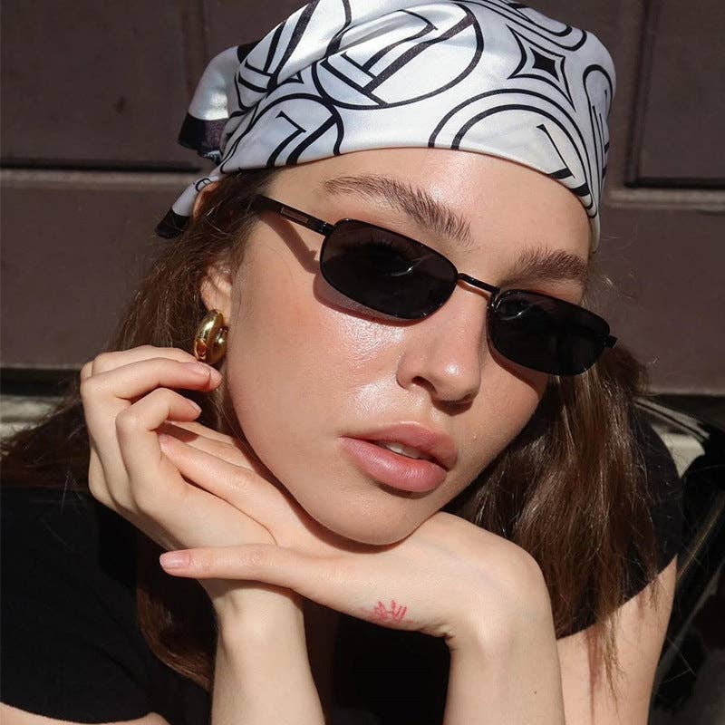 Trendy Rectangle Metal Sunglasses with UV Protection