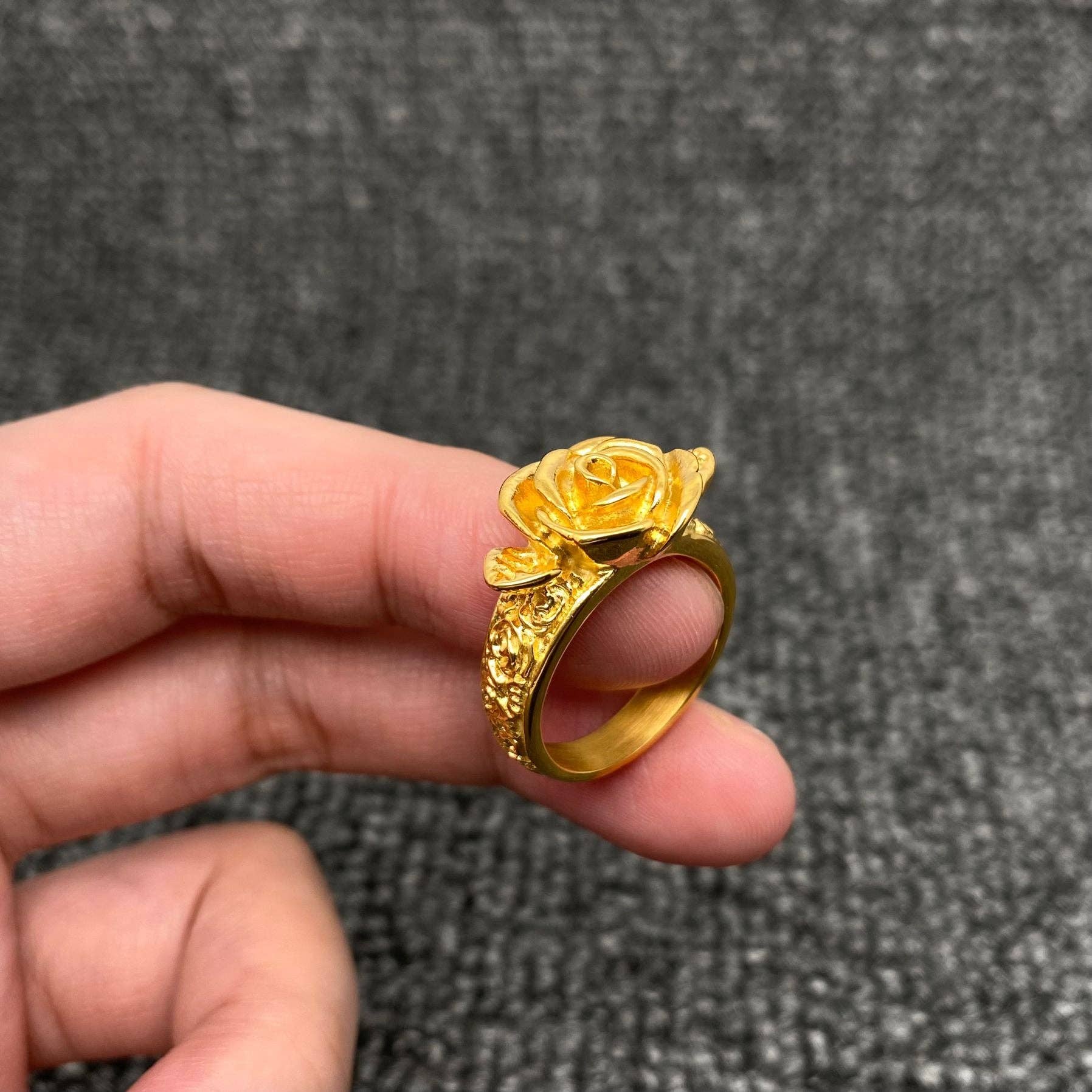 Vintage 18K Gold Plated Stainless Steel Rose Ring - FGS