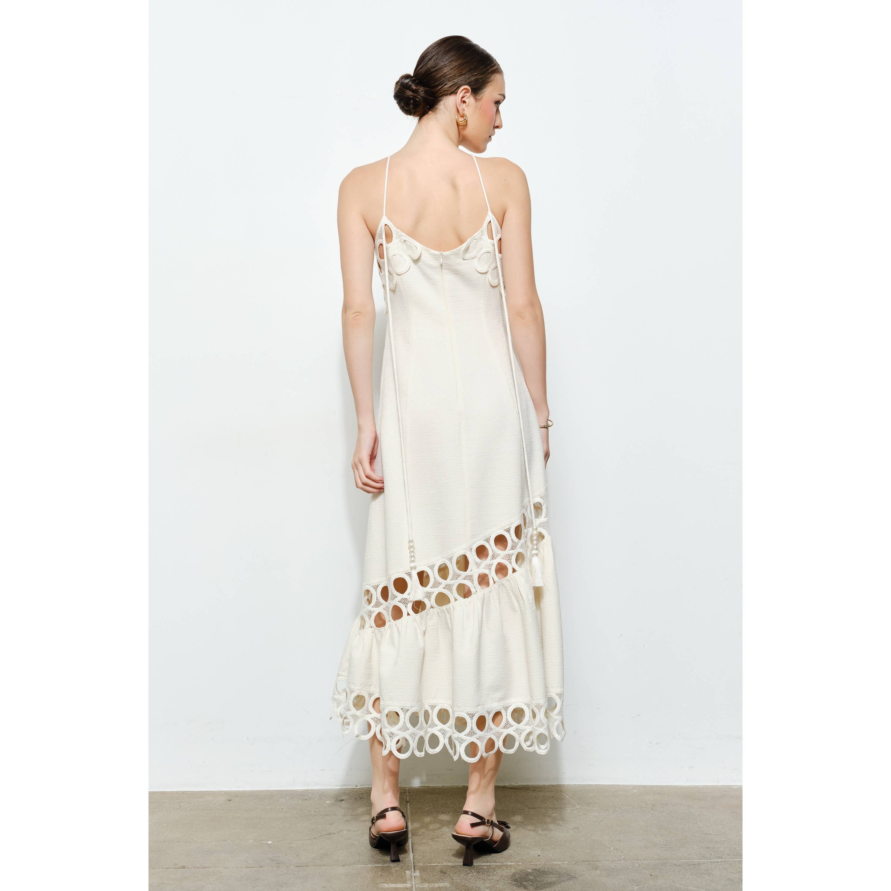 Chic Textured Lace Halter Tassel Draped Midi Dress