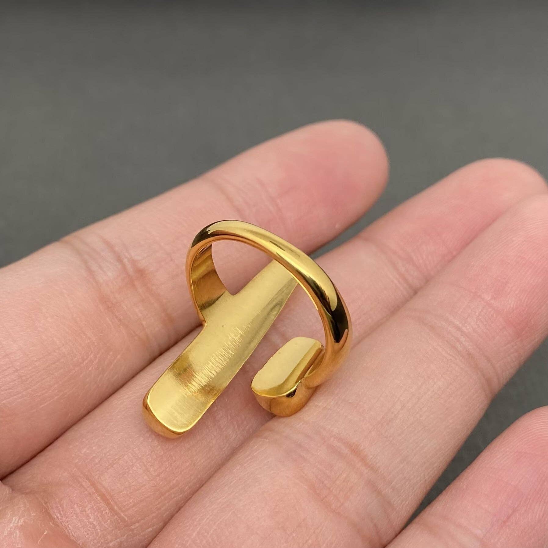 Glossy Geometric 18K Gold Plated Stainless Steel Ring - FGS