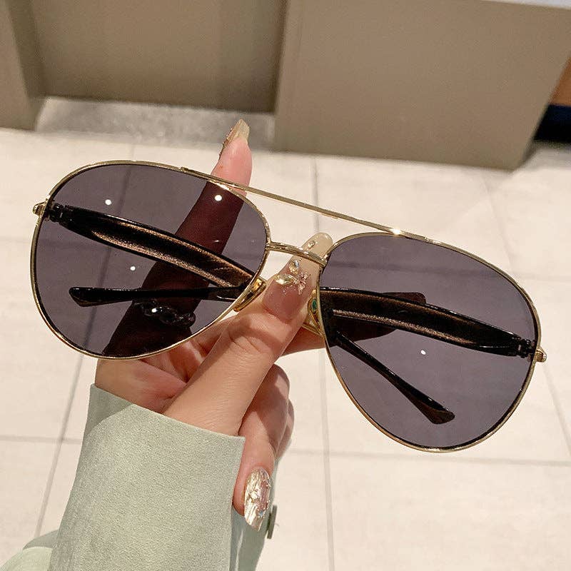 Trendy Metal Frame Retro Sunglasses for Women