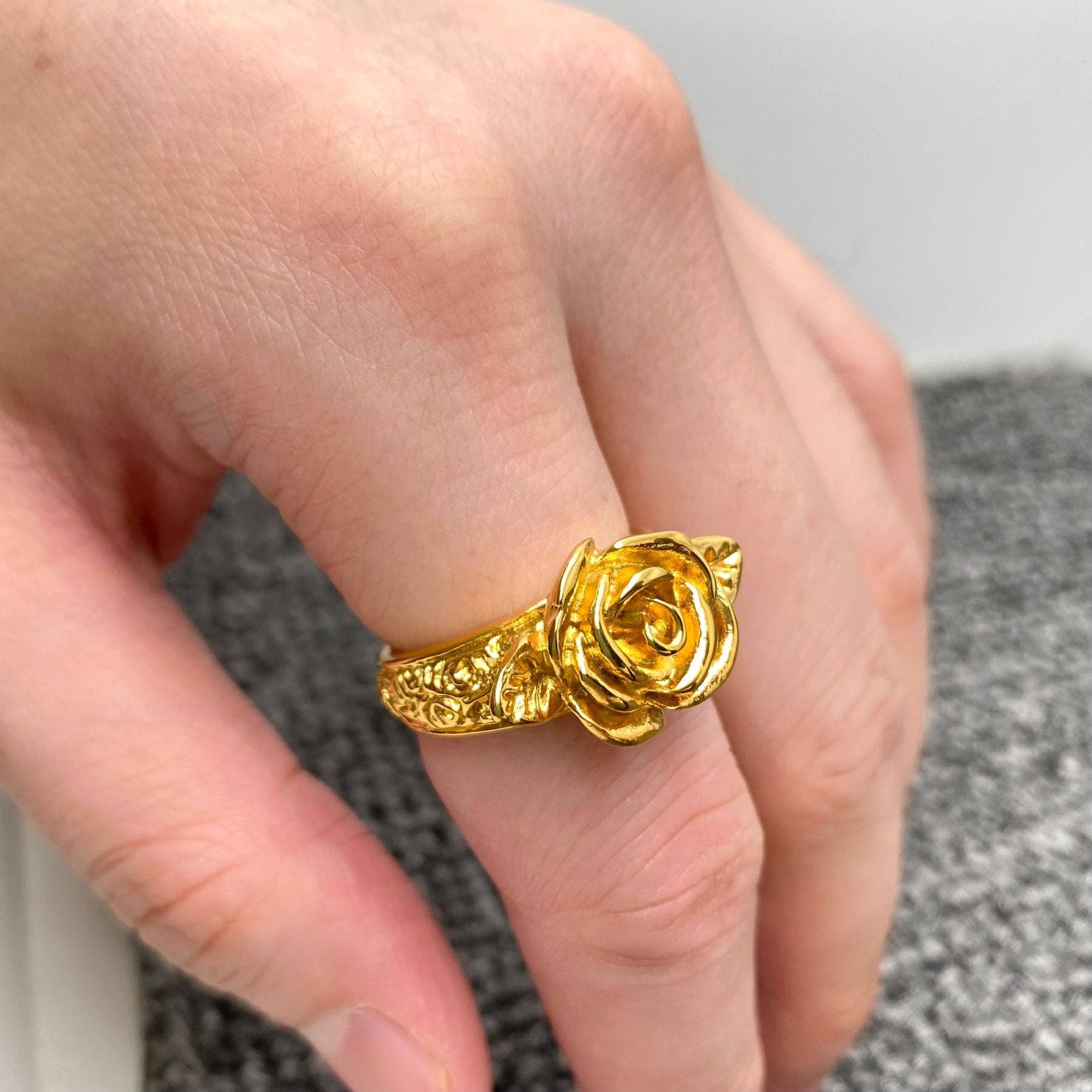 Vintage 18K Gold Plated Stainless Steel Rose Ring - FGS