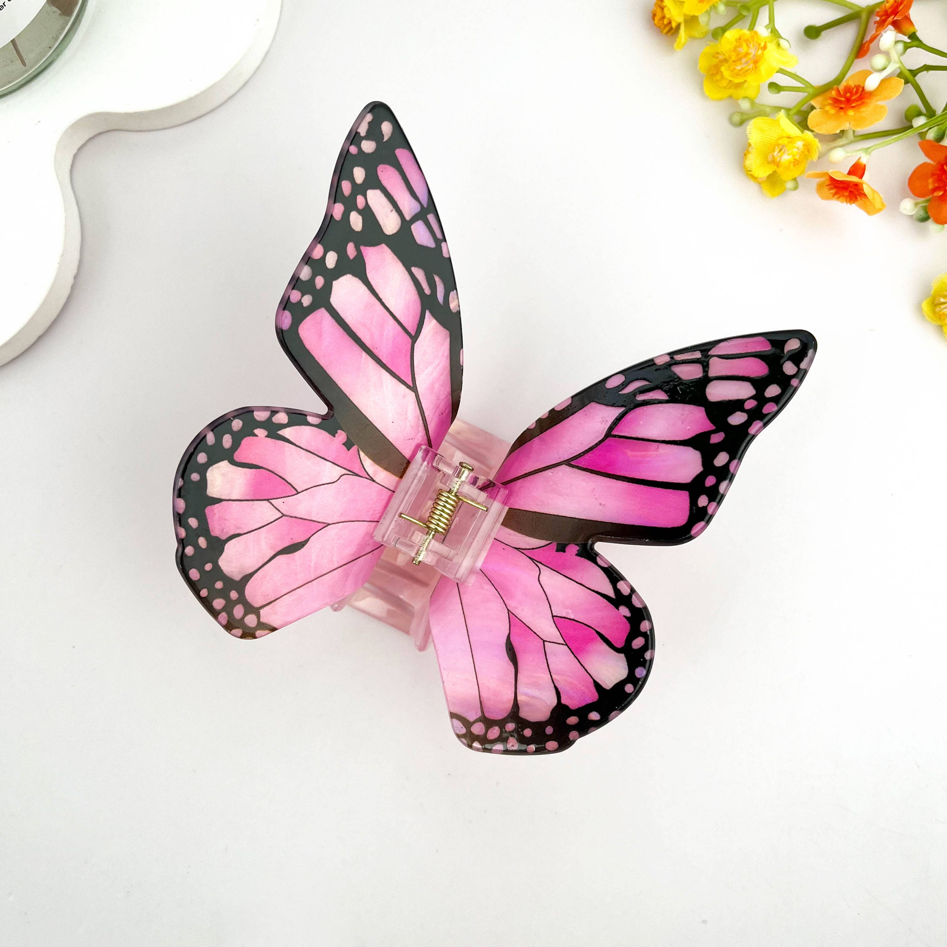 Creative  Elegant Acrylic Butterfly-Insect Hair Claw Clip 🦋
