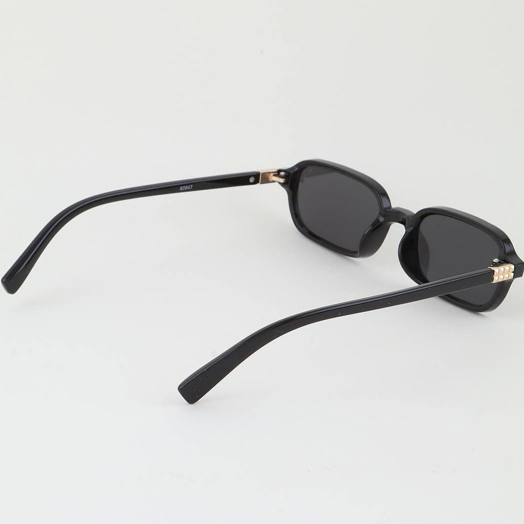 Chic Pyramid Frame Round Sunglasses