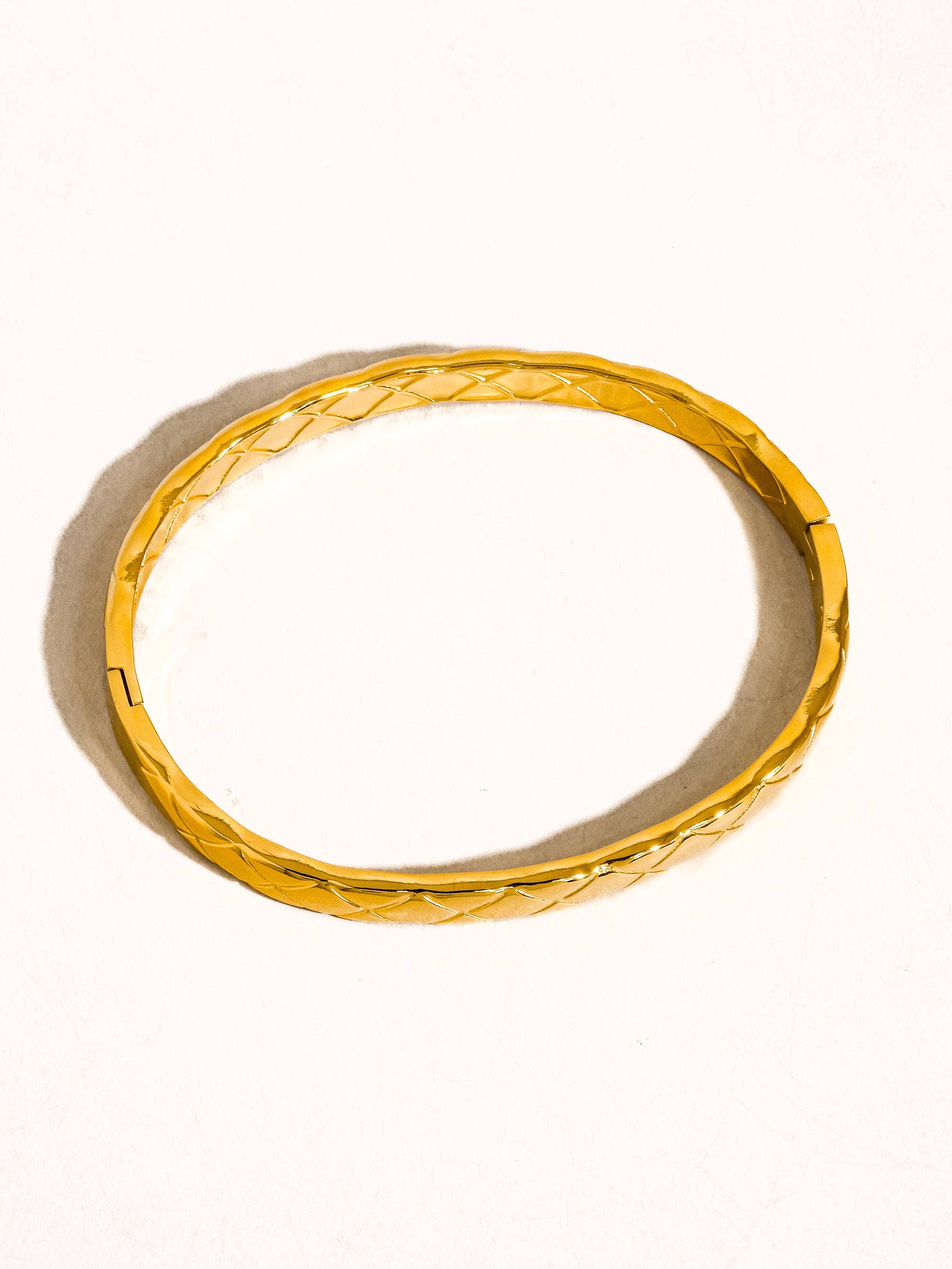 Axl 18K Gold Non-Tarnish Braided Bangle