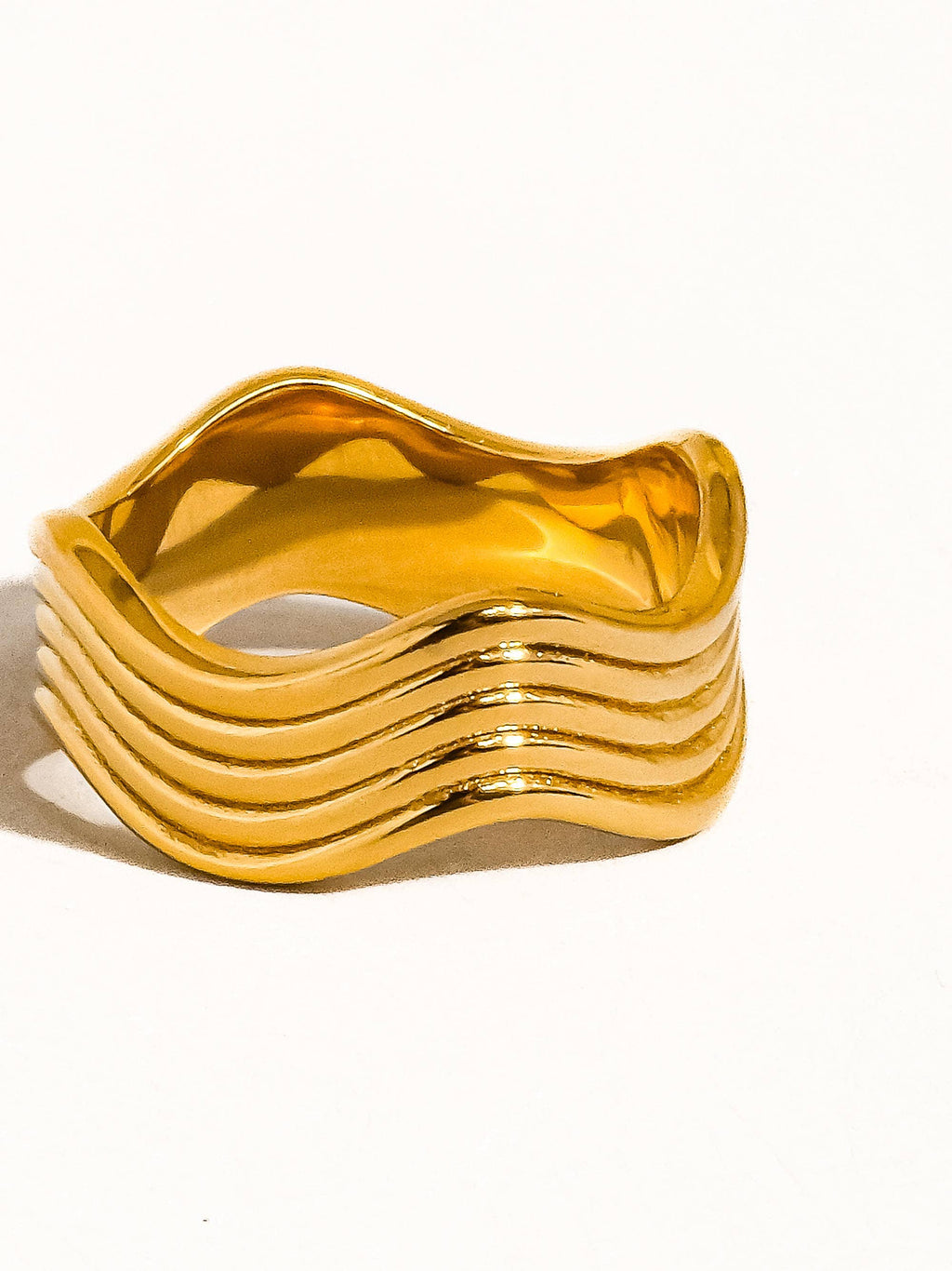 Ivan 18K Gold Non-Tarnish Wavy Ring