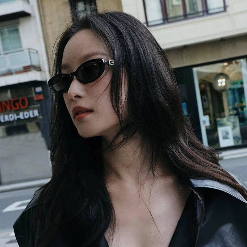 Retro Cat Eye Sunglasses for Women Stylish UV400 Protection