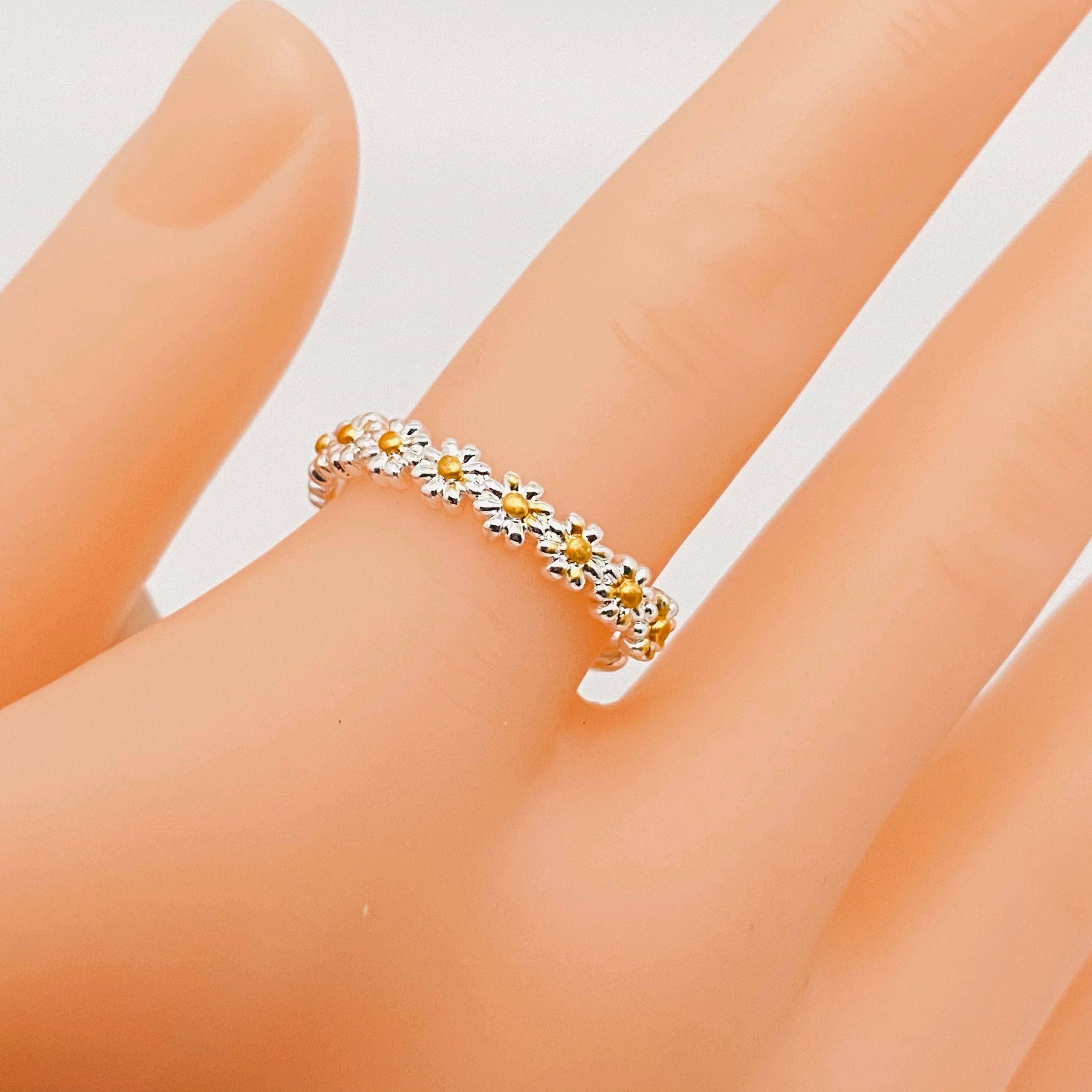 Women's Daisy Flower Ring