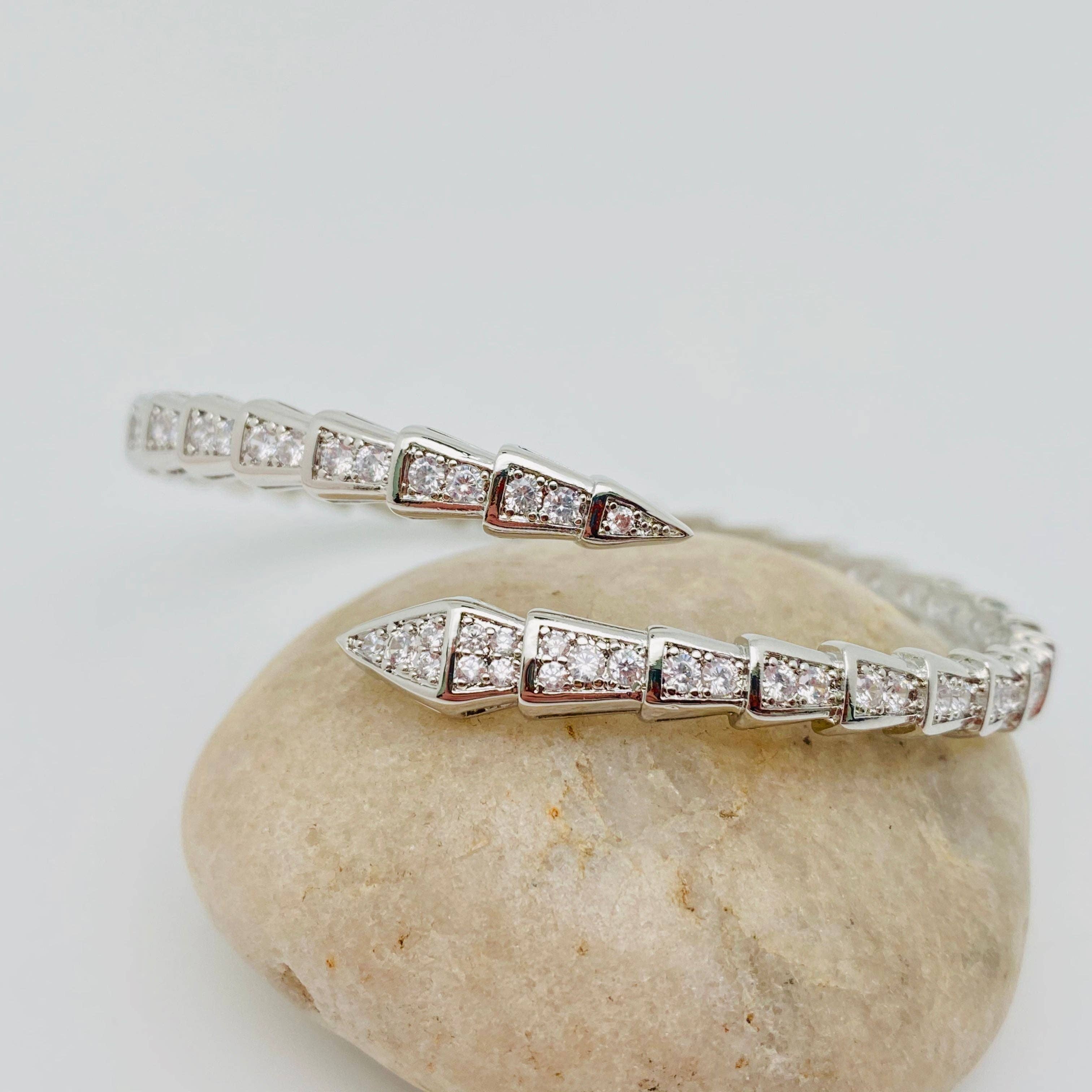 18K Golden Cubic Zirconia Snake-shaped Adjustable Bangle