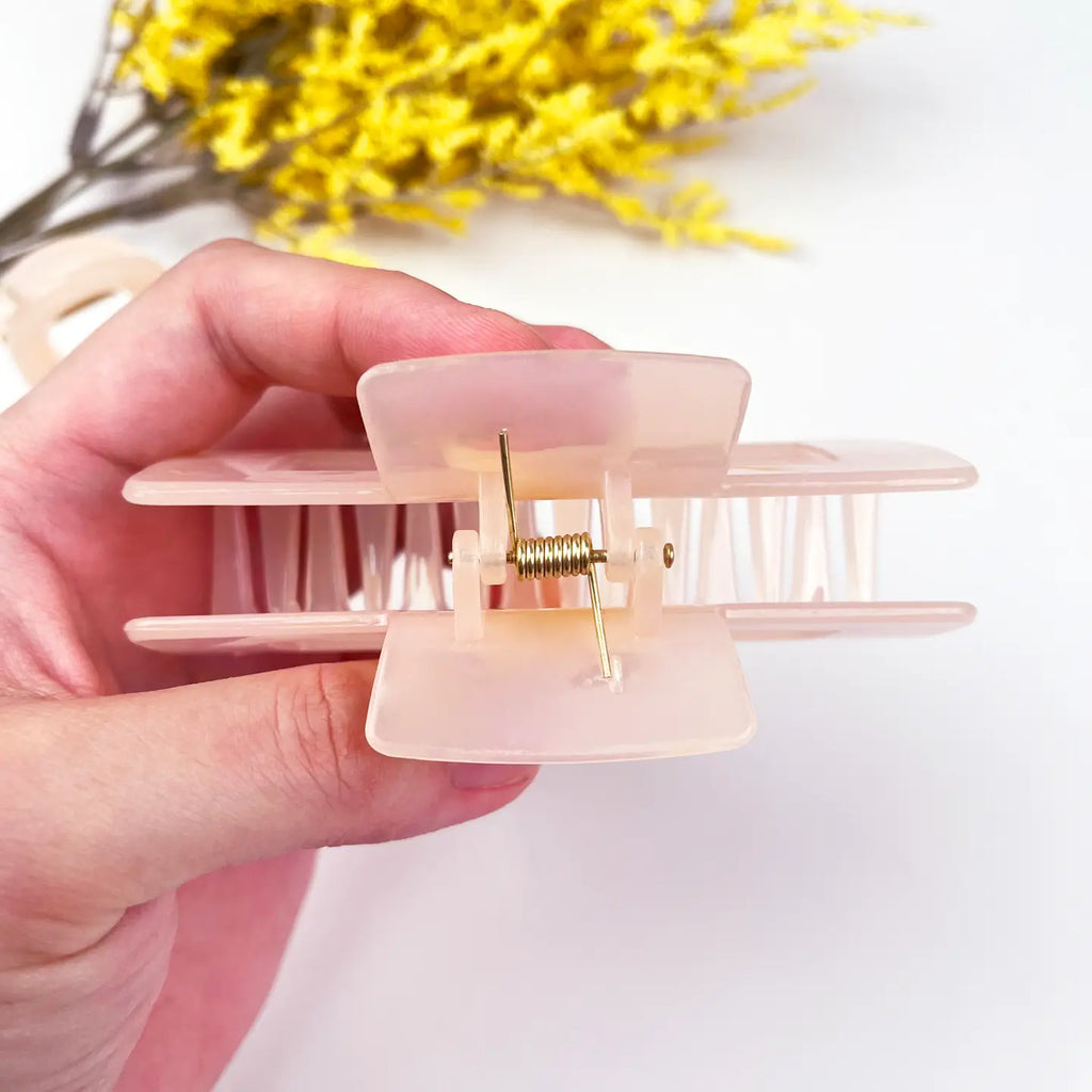 Vintage Rose Medal Pink Hair Claw Clip