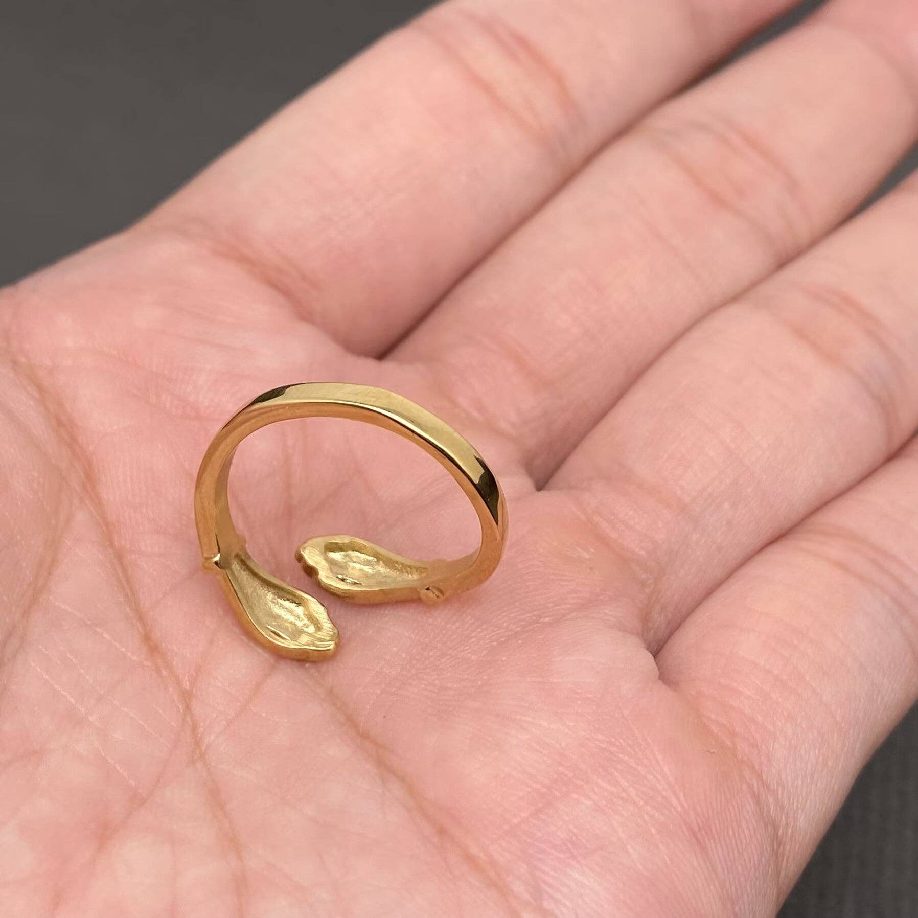 Loving Hug 18K Gold Plated Stainless Steel Ring - FGS