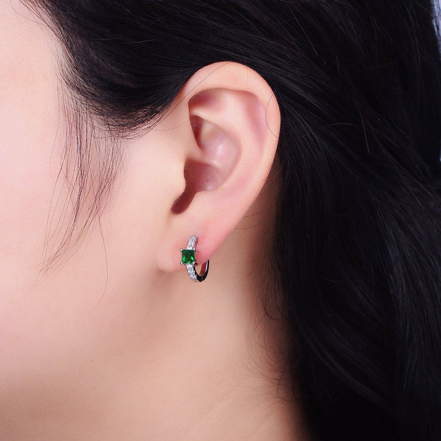 Gold Filled Emerald Green Square CZ Cartilage Huggie Earring