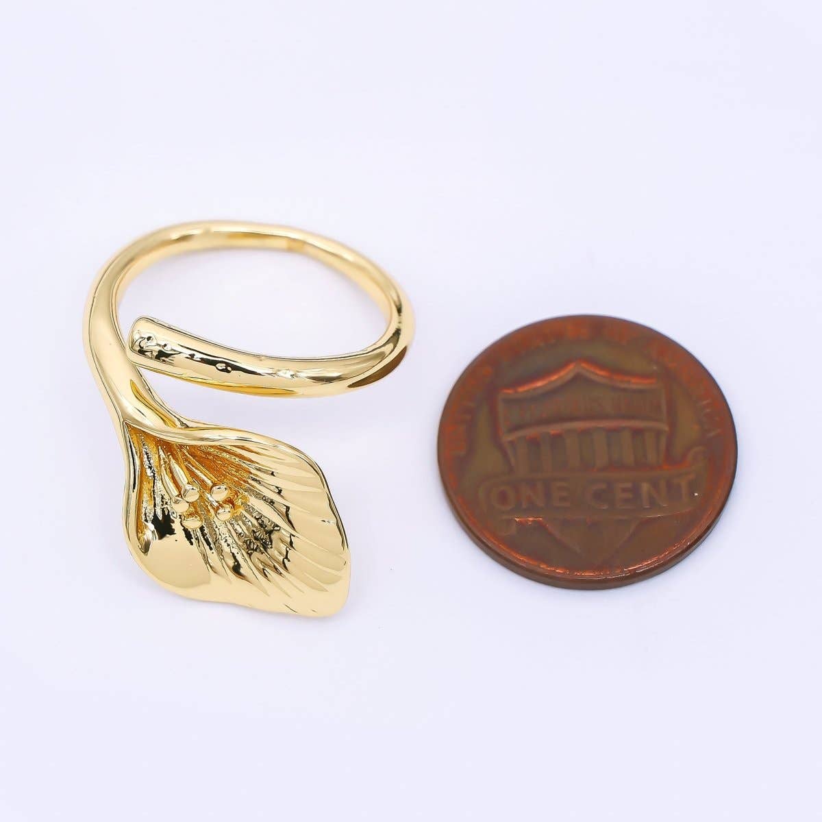 24K Gold Filled Lily-Flow Wrapped Round Flower Open Adjustable Ring | O-1470