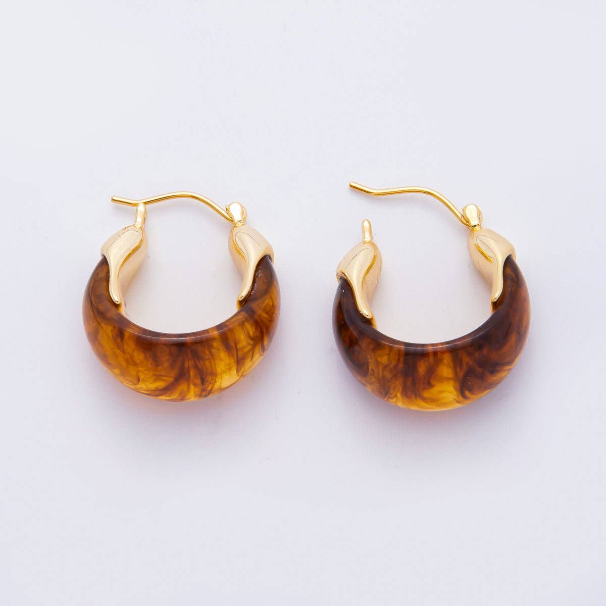 18K Gold Filled 25mm Brown, White, Blue, Black Resin Molten Gold Latch Hoops Earrings | AJ261 - AJ264