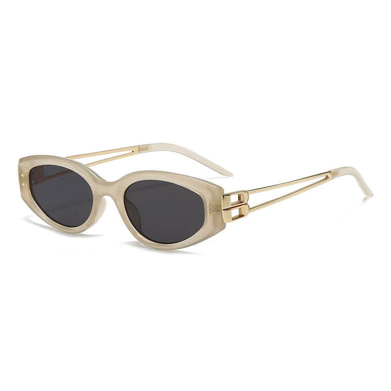 Cat Eye Sunglasses With Gold Trim Stylish UV400 Protection