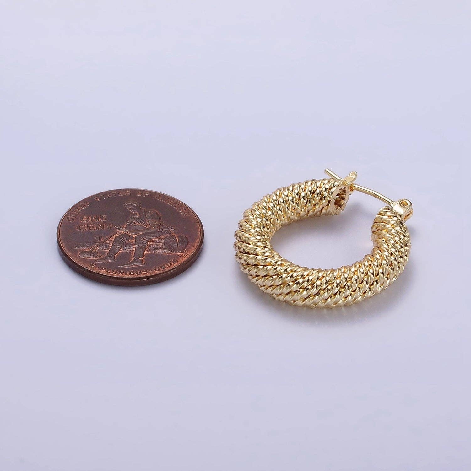 14K Gold Filled 25mm Twisted Rope Band Hoop Earrings AE660