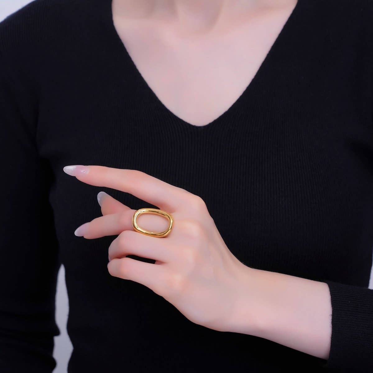 Stainless Steel Oval Oblong Minimalist Band Ring | O588