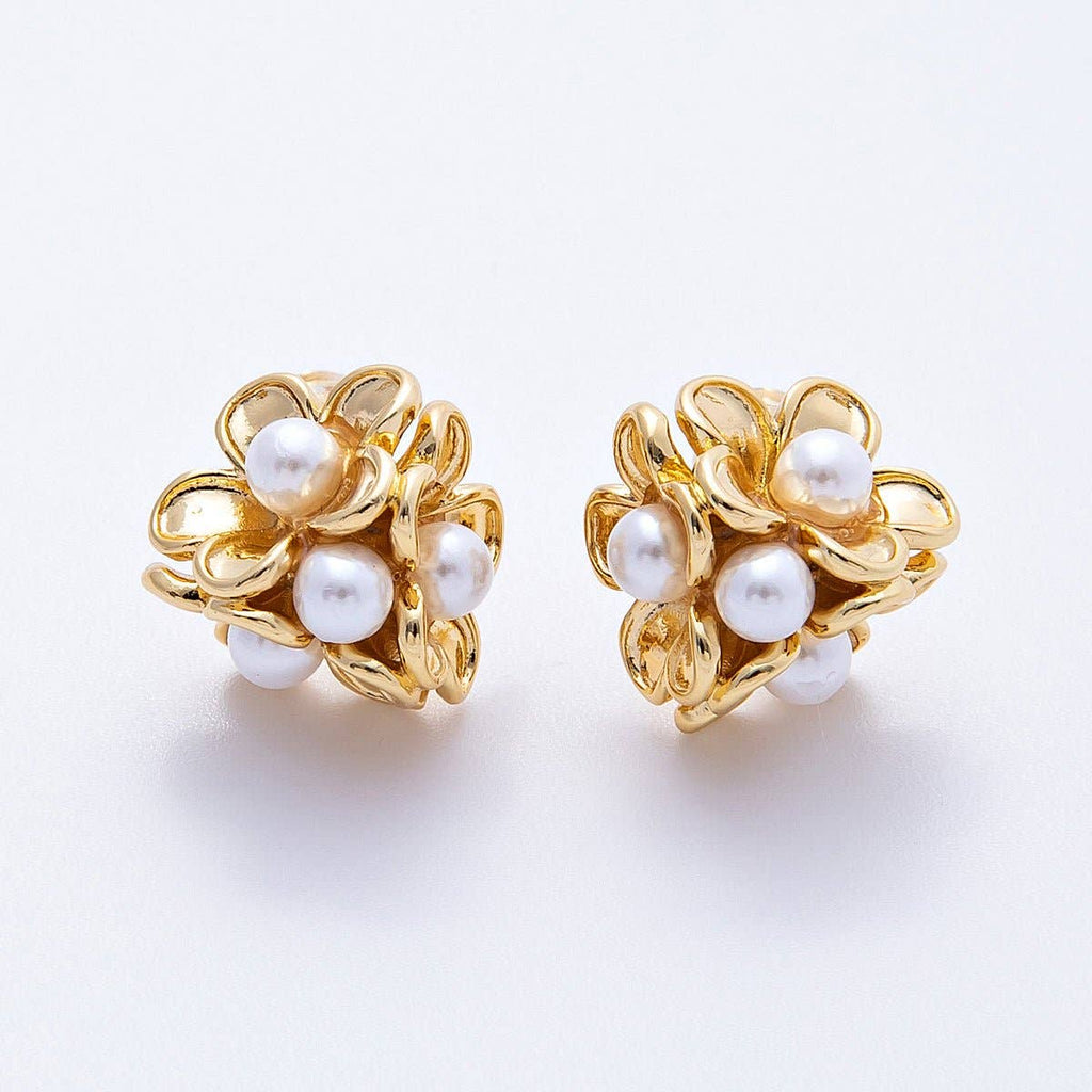 16K Gold Filled Shell Pearl Daisy Flower Studs | Earrings-00165