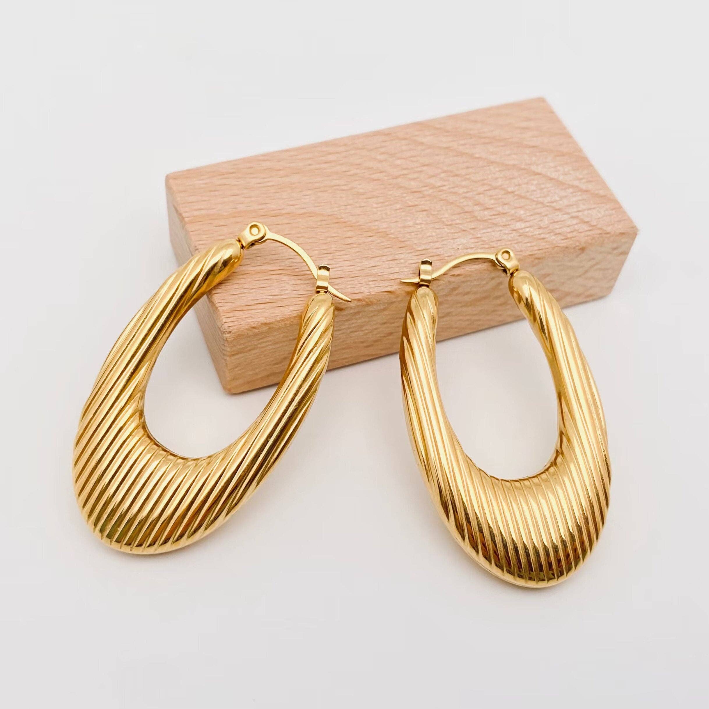 U Shape Vertical Grain Stainless Steel Hoop Earring - FGS