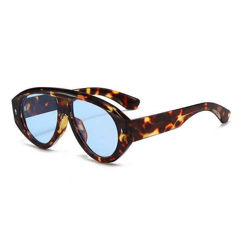 Trendy Pilot Sunglasses in Burgundy with Full Frame