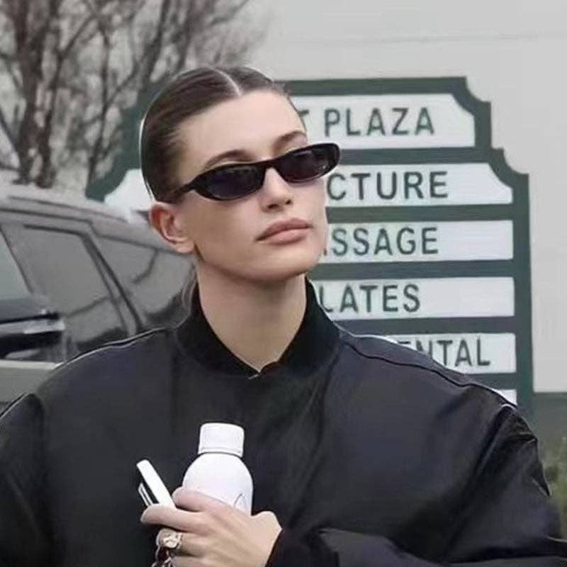 Trendy Oval Frame Sunglasses for Women and Men
