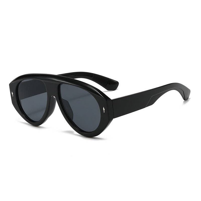 Trendy Pilot Sunglasses in Burgundy with Full Frame
