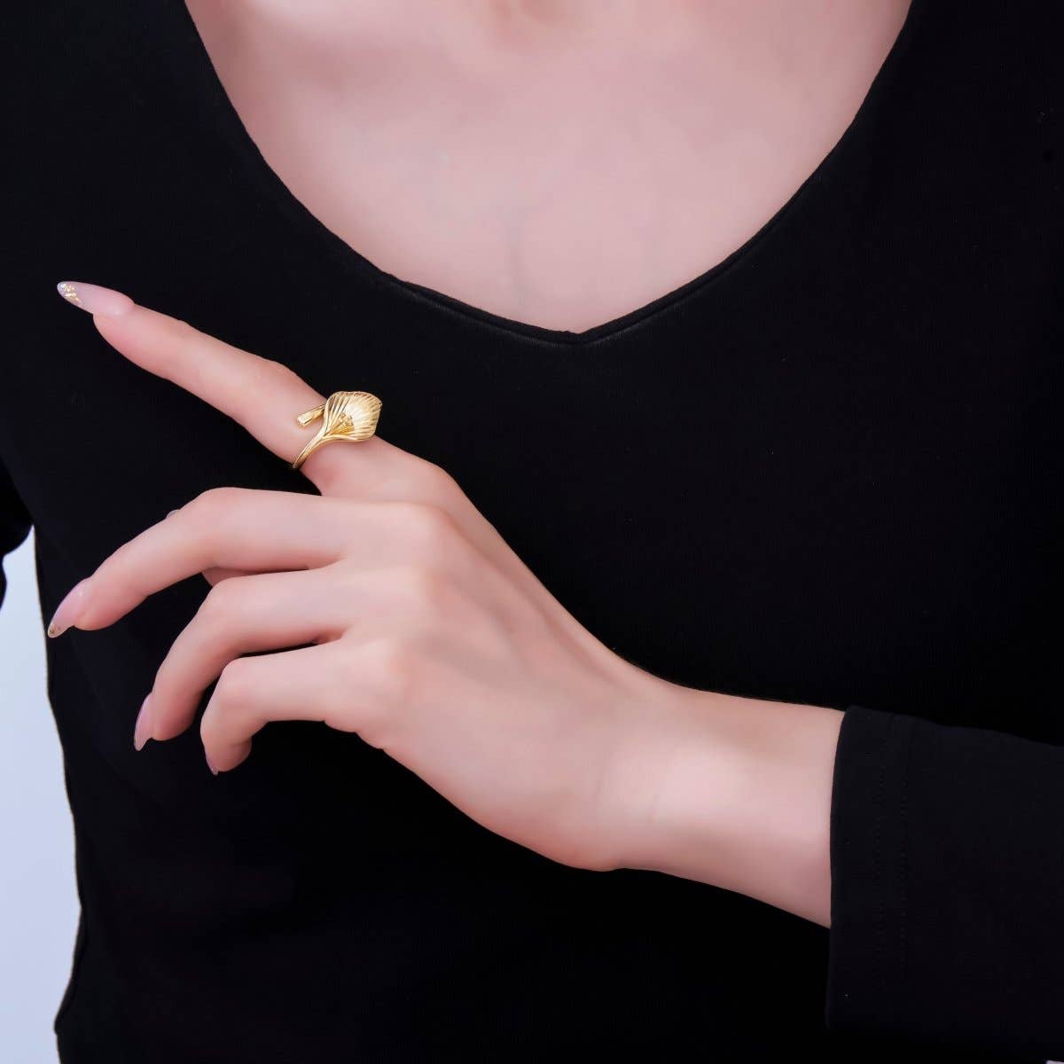 24K Gold Filled Lily-Flow Wrapped Round Flower Open Adjustable Ring | O-1470