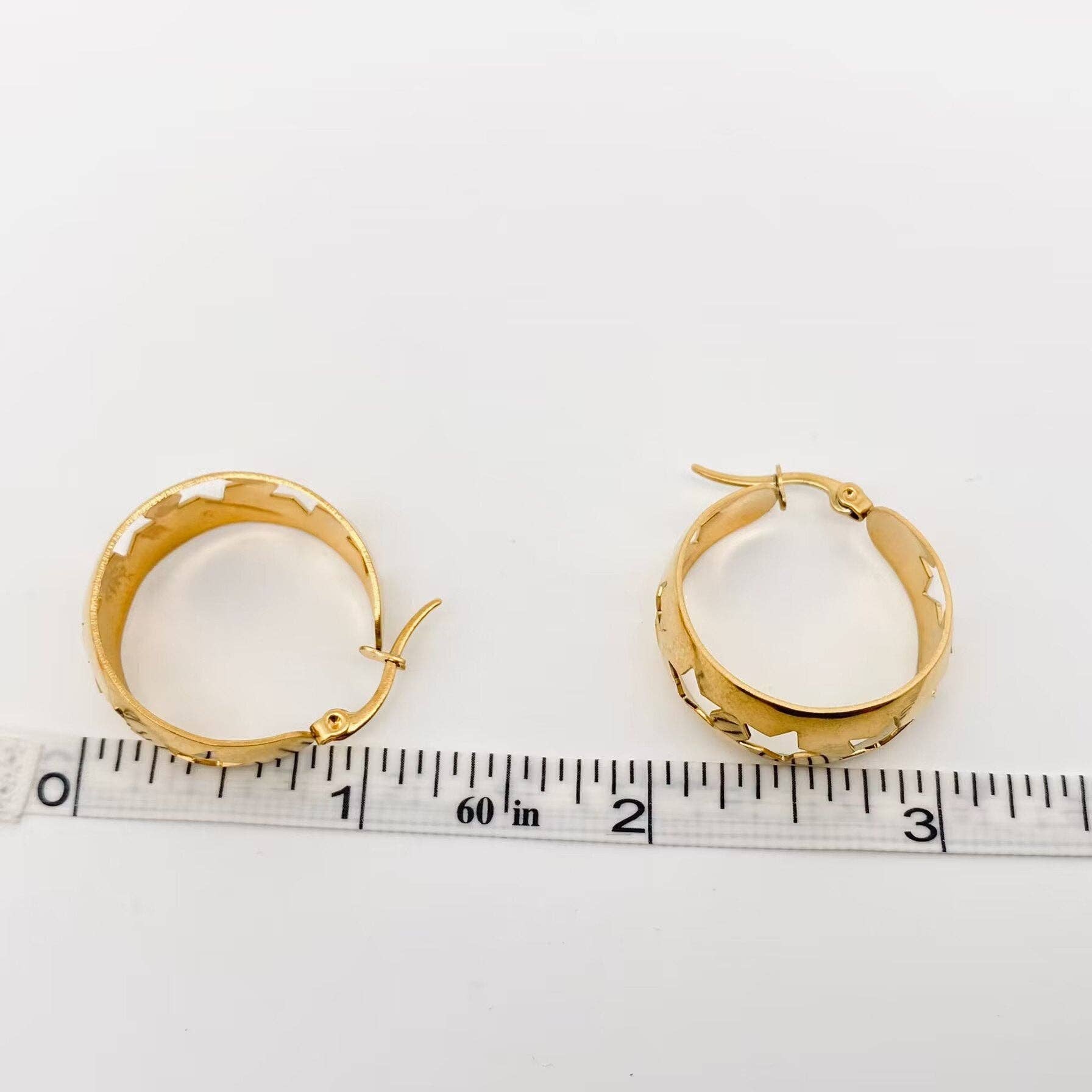 Hollow Stars Gold Plated Stainless Steel Hoop Earrings - FGS