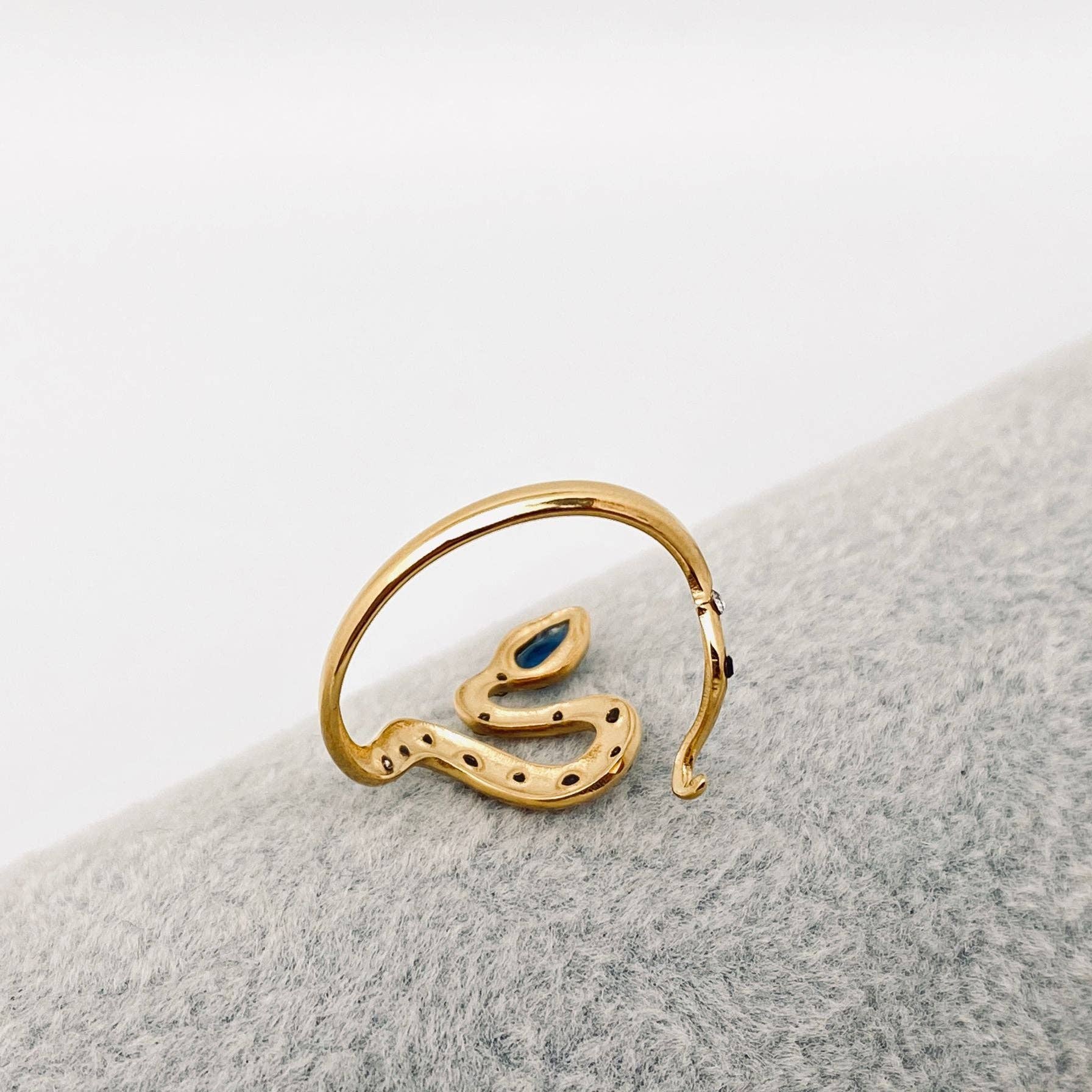 Inlaid Cubic Zirconia Snake Golden Stainless Steel Ring-FGS